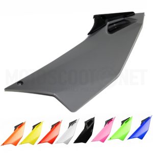 Tampa traseira esquerda PLASTICOS YCF Pilot / Factory